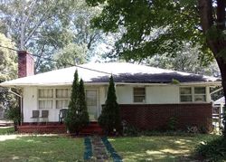 Pre-foreclosure in  MERLOCKE DR Greenville, SC 29607