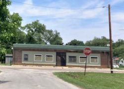 Pre-foreclosure in  N 41ST ST East Saint Louis, IL 62204