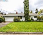 Pre-foreclosure in  DON JUAN AVE Eugene, OR 97408