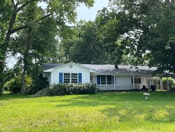 Pre-foreclosure Listing in ROBIN RD MOREHEAD CITY, NC 28557