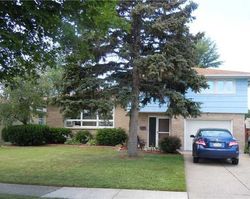 Pre-foreclosure in  DELTA RD Buffalo, NY 14226