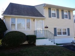  Magnolia Ln, Trenton NJ
