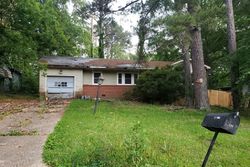 Pre-foreclosure in  COMBS ST Jackson, MS 39204