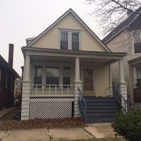Pre-foreclosure in  E 88TH PL Chicago, IL 60619