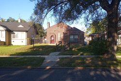 Pre-foreclosure in  ARTHUR ST Gary, IN 46404