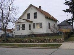 Pre-foreclosure in  KENTUCKY ST Michigan City, IN 46360