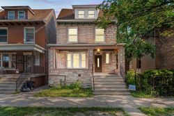 Pre-foreclosure in  W GLADYS AVE Chicago, IL 60624