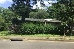 Pre-foreclosure in  4TH ST W Birmingham, AL 35207