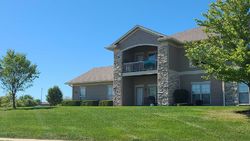 Pre-foreclosure in  NE OAK DR UNIT 3 Ankeny, IA 50021