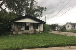 Pre-foreclosure Listing in E DOUGLAS ST KNOXVILLE, IA 50138