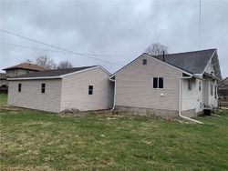 Pre-foreclosure in  S MAPLE ST Creston, IA 50801