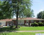 Pre-foreclosure in  W 4TH ST Benton, IL 62812