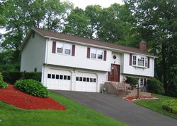 Pre-foreclosure in  WOODMONT DR East Hartford, CT 06118