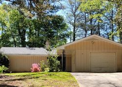 Pre-foreclosure in  CANDLEWOOD LN Stone Mountain, GA 30088