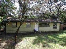 Pre-foreclosure in  SHORELINE DR Tallahassee, FL 32305