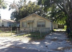 Pre-foreclosure Listing in E CHELSEA ST TAMPA, FL 33610
