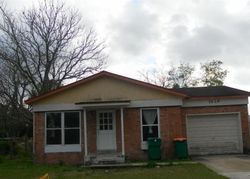 Pre-foreclosure in  SELLEEN DR Eustis, FL 32726