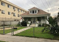 Pre-foreclosure in  LA MIRADA AVE Los Angeles, CA 90029