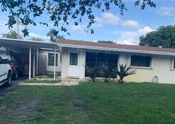 Pre-foreclosure in  NE 8TH AVE Pompano Beach, FL 33064