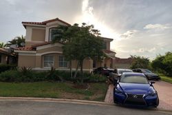 Pre-foreclosure in  SW 165TH AVE Hollywood, FL 33027