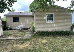 Pre-foreclosure in  VENUS ST Loves Park, IL 61111