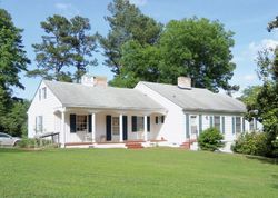Pre-foreclosure in  E MORRIS ST Indianapolis, IN 46203