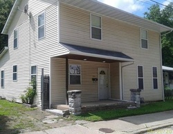 Pre-foreclosure in  N 11TH ST Belleville, IL 62220