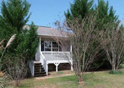 Pre-foreclosure in  EMERALD CIR Colbert, GA 30628