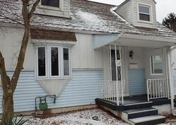 Pre-foreclosure in  IROQUOIS DR New Kensington, PA 15068
