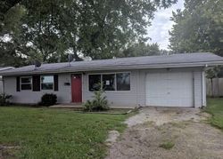  Hanover Ln, East Saint Louis IL