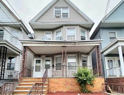 Pre-foreclosure Listing in W 15TH ST BAYONNE, NJ 07002