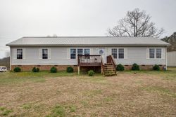 Pre-foreclosure Listing in HIGHWAY 100 CENTERVILLE, TN 37033