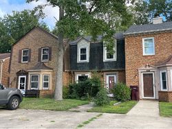 Pre-foreclosure in  COLONIAL WAY Chesapeake, VA 23325