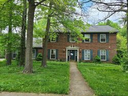 Pre-foreclosure in  SILVERWOOD DR York, PA 17402