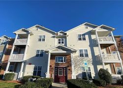 Pre-foreclosure Listing in HILL POINT CT CHARLOTTE, NC 28262