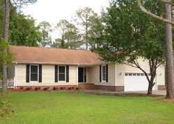 Pre-foreclosure in  HELM DR New Bern, NC 28560
