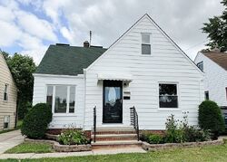 Pre-foreclosure in  NORTH AVE Cleveland, OH 44134
