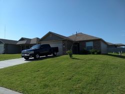 Pre-foreclosure in  E 92ND CT S Broken Arrow, OK 74014