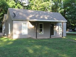 Pre-foreclosure Listing in SE 2ND ST PERKINS, OK 74059