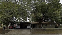 Pre-foreclosure in  BONNLYN DR Orange Park, FL 32073