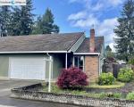 Pre-foreclosure in  SW GENTRY LN Beaverton, OR 97005