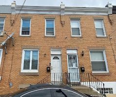 Pre-foreclosure in  GLENLOCH ST Philadelphia, PA 19124