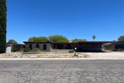 Pre-foreclosure in  N HEATHERBRAE AVE Tucson, AZ 85715
