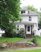 Pre-foreclosure in  24TH ST NW Barberton, OH 44203