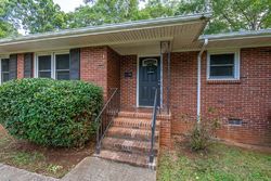 Pre-foreclosure in  FOXCROSS RD Spartanburg, SC 29301