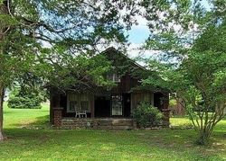 Pre-foreclosure in  OOLTEWAH GEORGETOWN RD Ooltewah, TN 37363