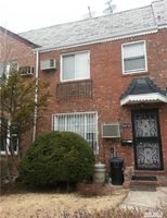 Pre-foreclosure Listing in 61ST RD FLUSHING, NY 11367