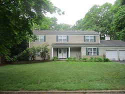 Pre-foreclosure Listing in BISCAYNE DR MOUNT SINAI, NY 11766