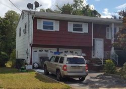 Pre-foreclosure Listing in TAMMY PL ISELIN, NJ 08830