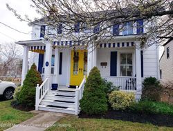 Pre-foreclosure in  WASHINGTON ST Red Bank, NJ 07701